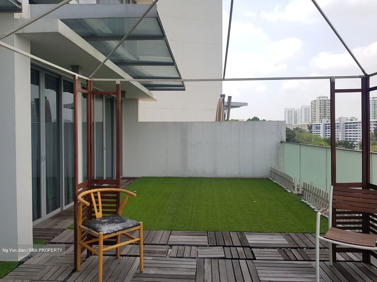 Centro Residences (D20), Condominium #527724871
